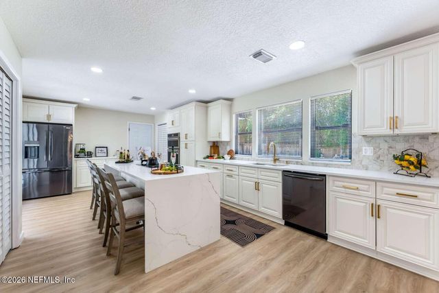 2286 LAUREL GROVE Lane W, Orange Park, FL 32073