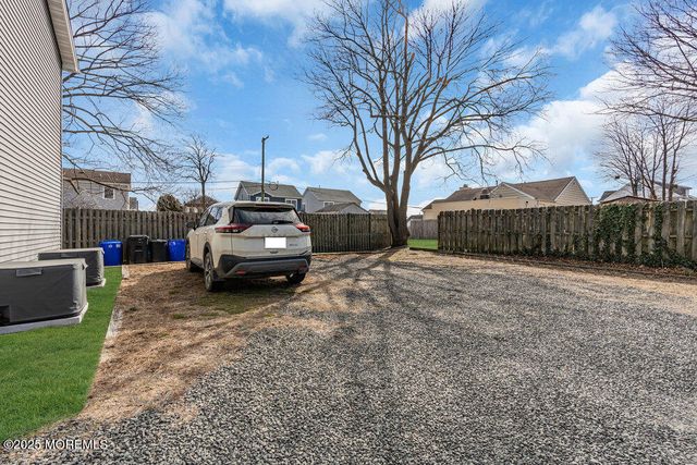 403 14th Avenue B, Belmar, NJ 07719