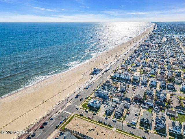 403 14th Avenue B, Belmar, NJ 07719