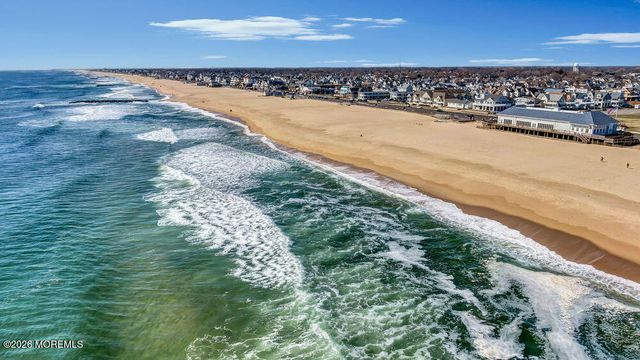 403 14th Avenue B, Belmar, NJ 07719