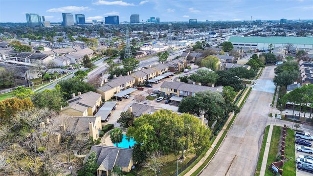 1515 Sandy Springs Road 1006, Houston, TX 77042