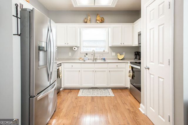 125 Brisbon Hall Drive, Richmond Hill, GA 31324