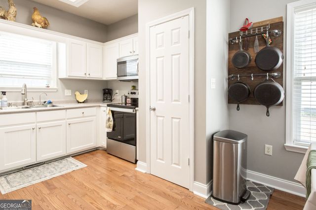 125 Brisbon Hall Drive, Richmond Hill, GA 31324