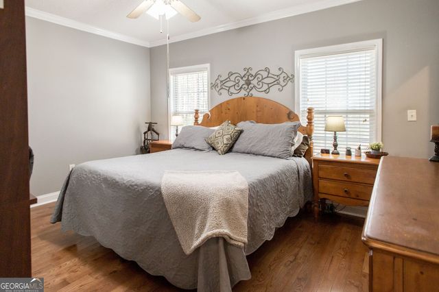 125 Brisbon Hall Drive, Richmond Hill, GA 31324