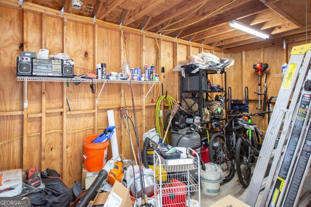 125 Brisbon Hall Drive, Richmond Hill, GA 31324