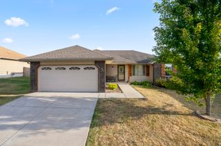 508 Bradford Pear, Clever, MO 65631