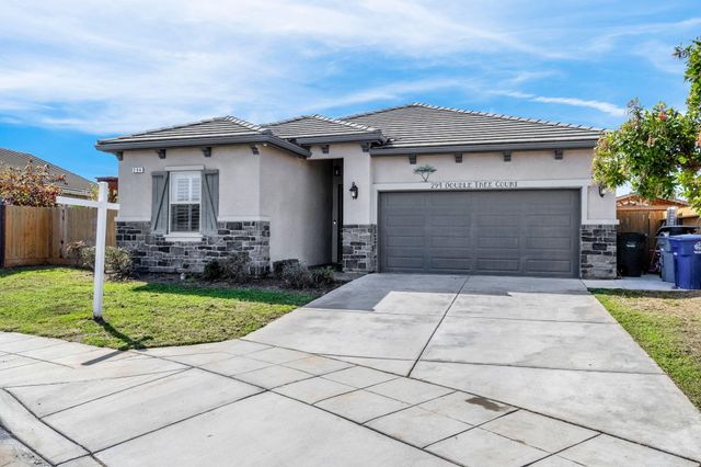294 Double Tree Court, Madera, CA 93637