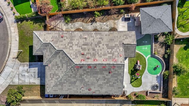 294 Double Tree Court, Madera, CA 93637