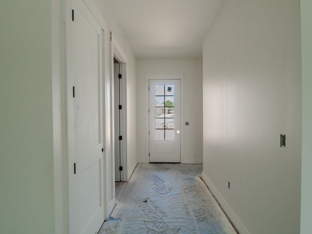 305 Vantage Circle, Kerrville, TX 78028