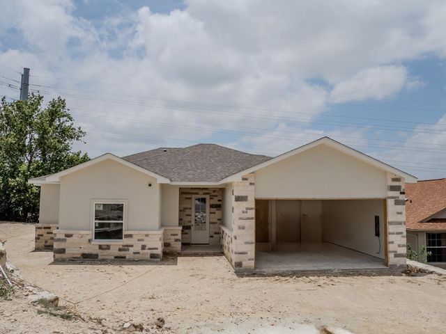 305 Vantage Circle, Kerrville, TX 78028