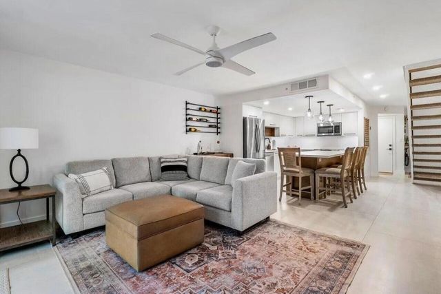 1100 Scotia Drive 105, Hypoluxo, FL 33462