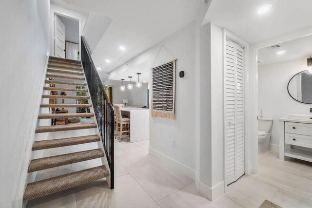 1100 Scotia Drive 105, Hypoluxo, FL 33462