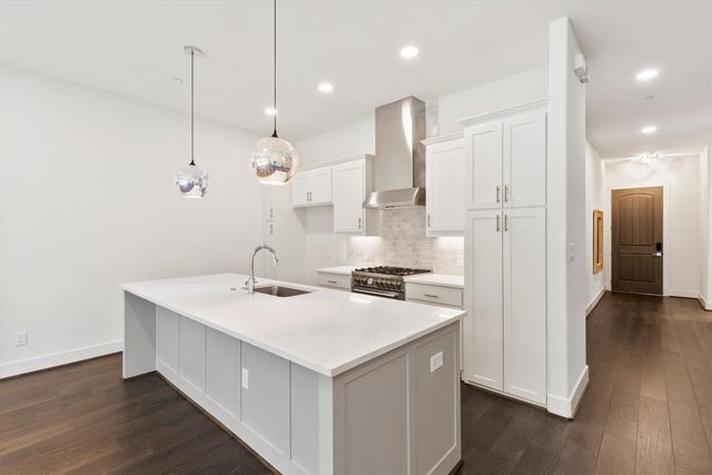15875 Spectrum Drive 1106, Addison, TX 75001