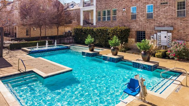 15875 Spectrum Drive 1106, Addison, TX 75001
