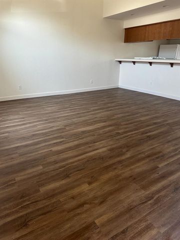 1202 Jefferson Avenue # 103, Clovis, CA 93612