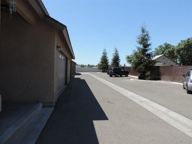1202 Jefferson Avenue # 103, Clovis, CA 93612