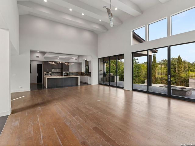 7114 Bluff Green, San Antonio, TX 78257