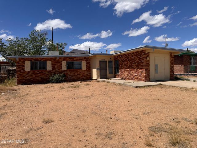10045 KELLOGG Street, El Paso, TX 79924