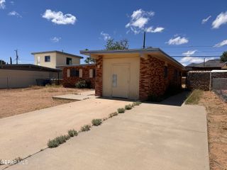 10045 KELLOGG Street, El Paso, TX 79924