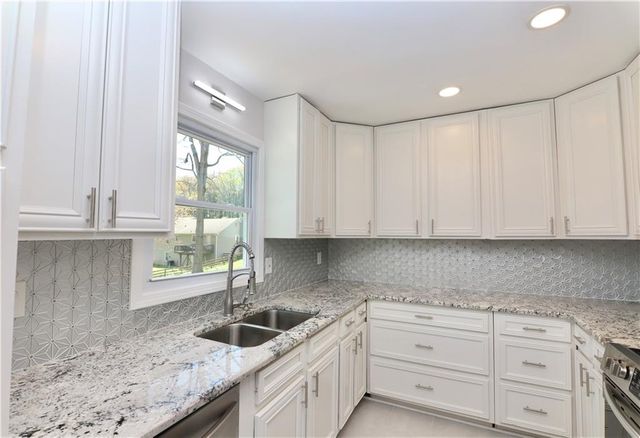 1561 Daniel Lane, Lawrenceville, GA 30046