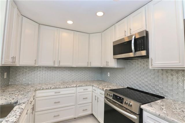 1561 Daniel Lane, Lawrenceville, GA 30046