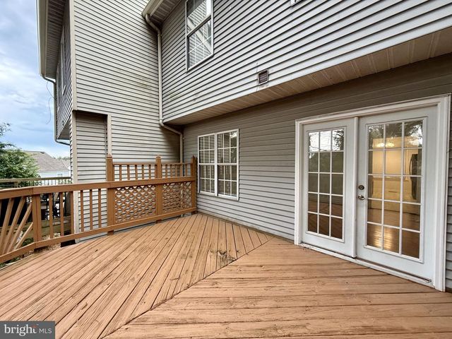 17 TALL OAKS CT, Stafford, VA 22556