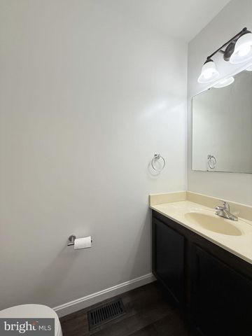 17 TALL OAKS CT, Stafford, VA 22556