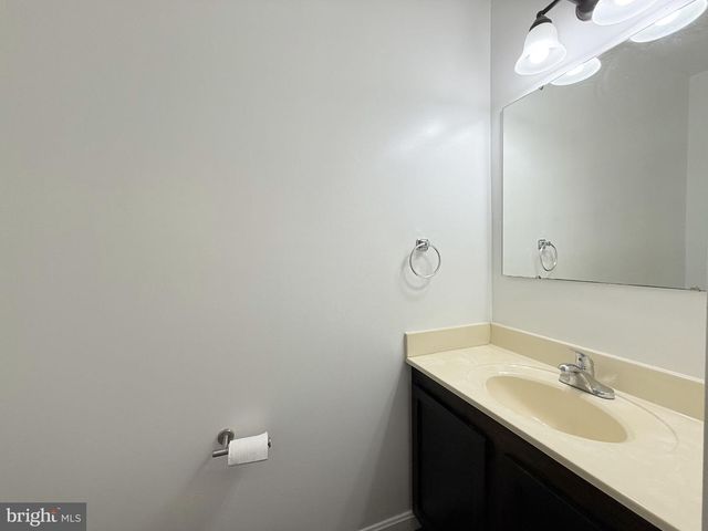 17 TALL OAKS CT, Stafford, VA 22556