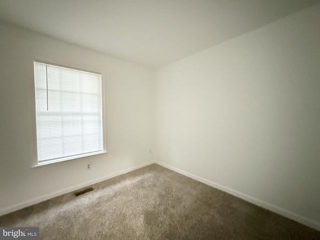 17 TALL OAKS CT, Stafford, VA 22556