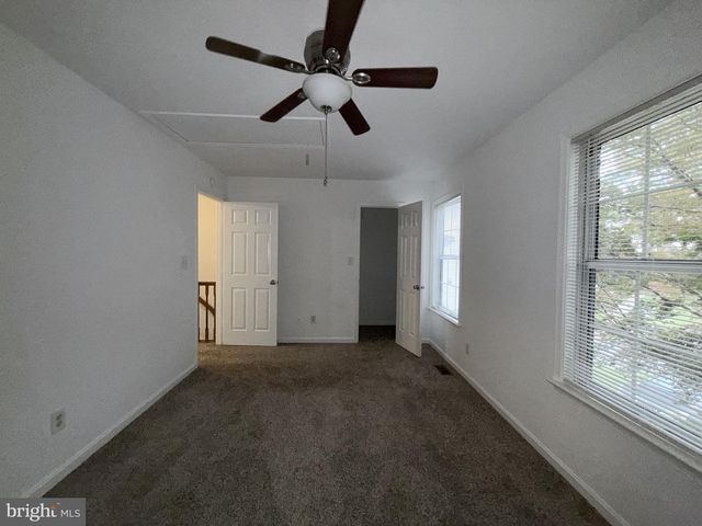 17 TALL OAKS CT, Stafford, VA 22556