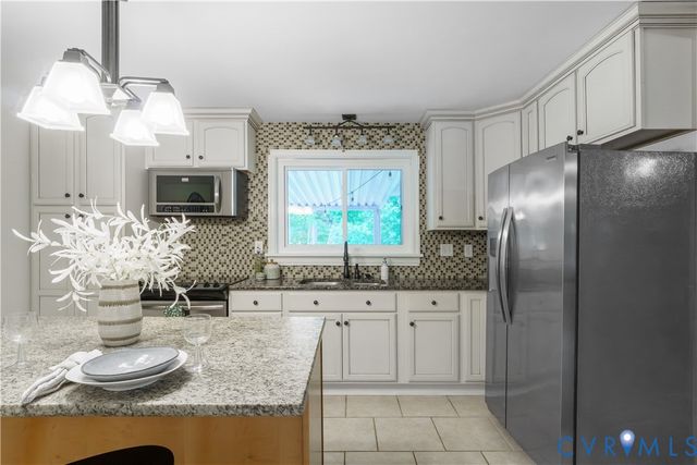 11007 Keithwood Pky, North Chesterfield, VA 23236