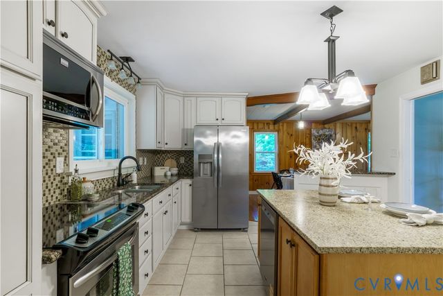 11007 Keithwood Pky, North Chesterfield, VA 23236