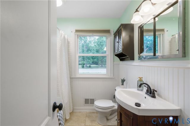 11007 Keithwood Pky, North Chesterfield, VA 23236