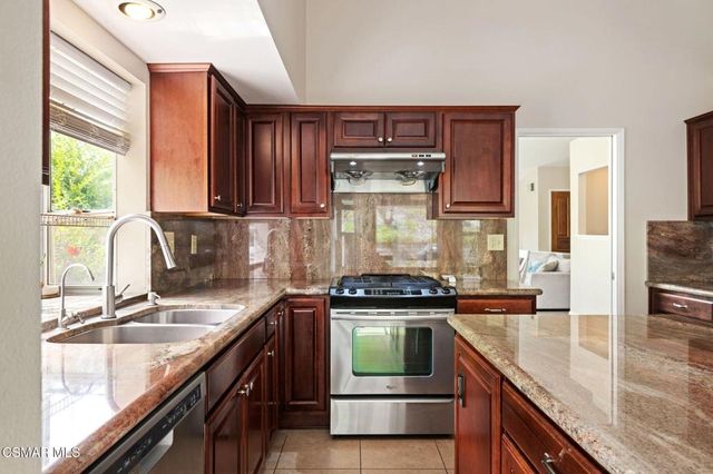 6795 Aviano Drive, Camarillo, CA 93012