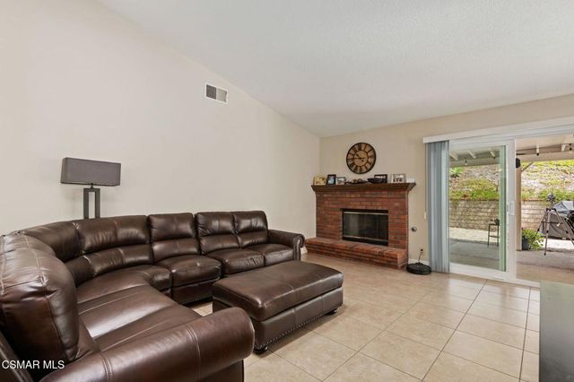 6795 Aviano Drive, Camarillo, CA 93012