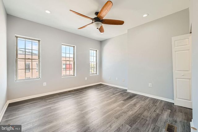 1215 E PRESTON ST, Baltimore, MD 21202