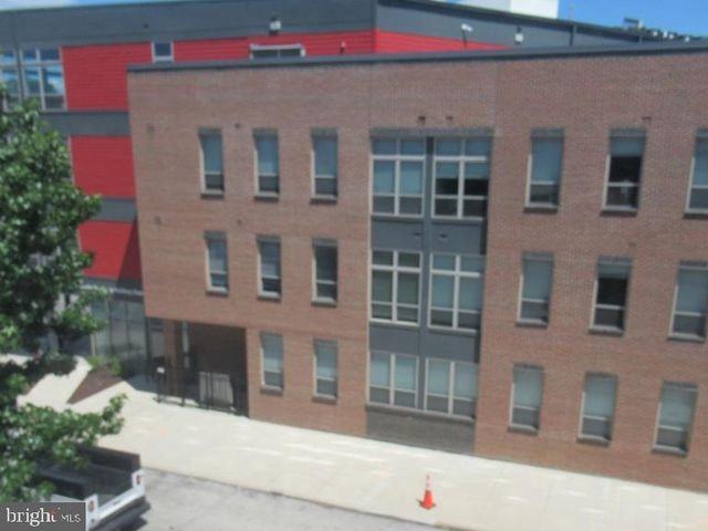1215 E PRESTON ST, Baltimore, MD 21202