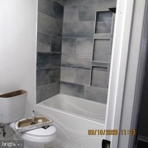 1215 E PRESTON ST, Baltimore, MD 21202