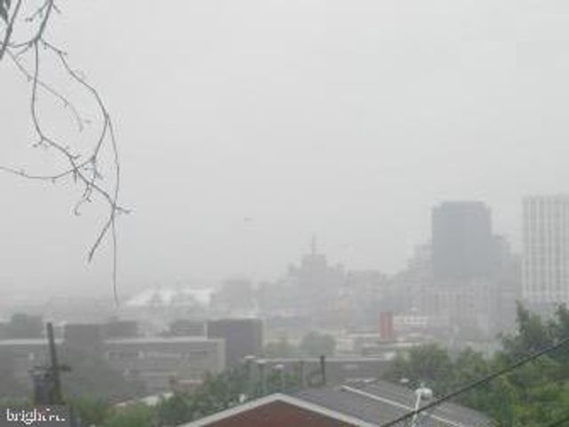 1215 E PRESTON ST, Baltimore, MD 21202