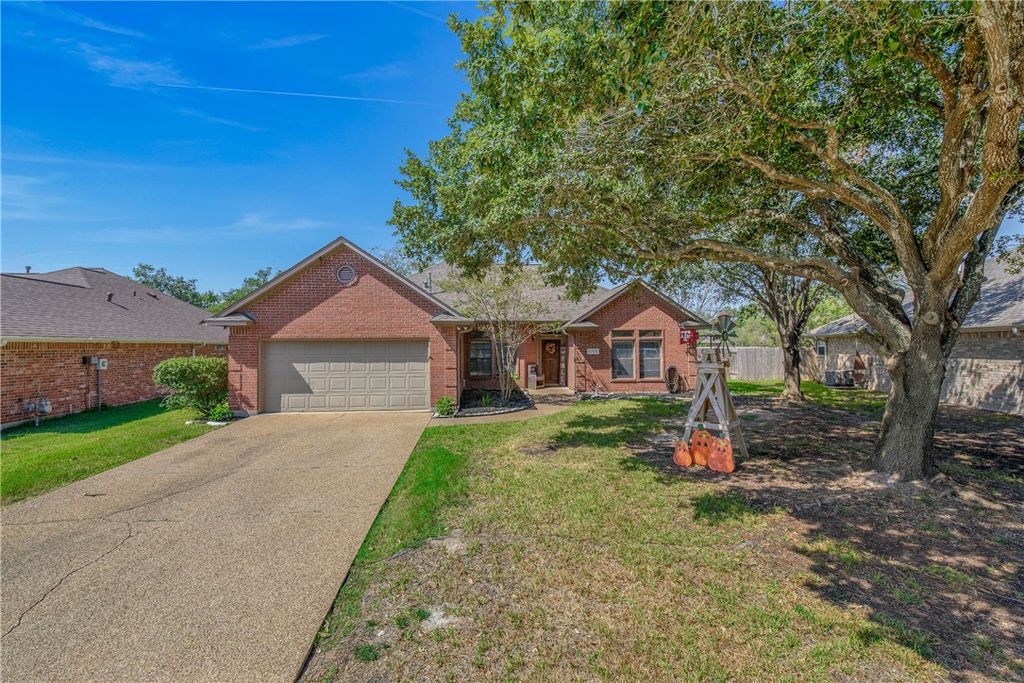 5705 Timberton Drive, Bryan, TX 77802 — exterior
