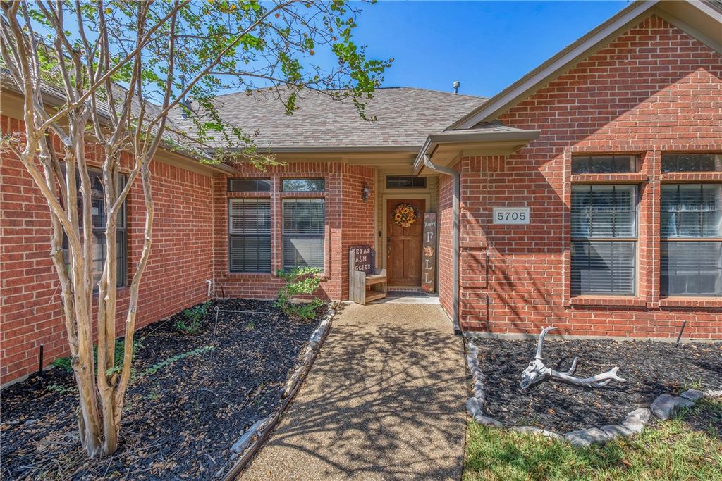 5705 Timberton Drive, Bryan, TX 77802 — photo 4