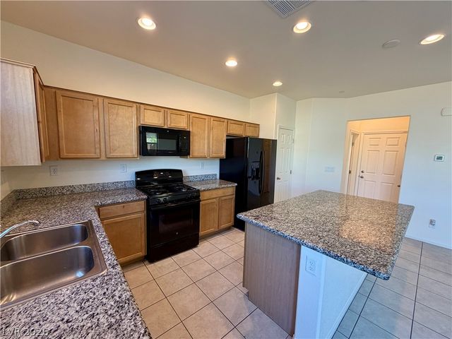 351 Andy Wheeler Drive, Henderson, NV 89011