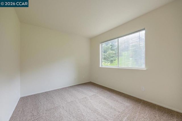 122 122 Bridgeview Ct, Crockett, CA 94525