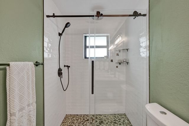 8500 NW 19th Drive, Coral Springs, FL 33071