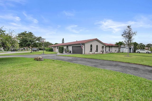 8500 NW 19th Drive, Coral Springs, FL 33071