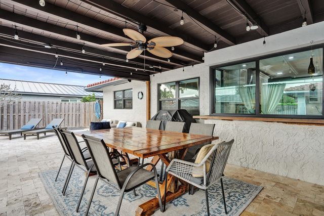 8500 NW 19th Drive, Coral Springs, FL 33071