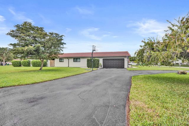 8500 NW 19th Drive, Coral Springs, FL 33071