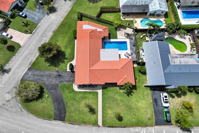 8500 NW 19th Drive, Coral Springs, FL 33071