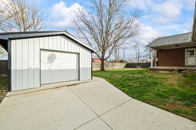 7306 Fairground Road, Blanchester, OH 45107