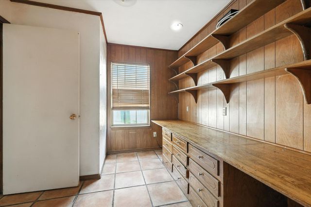 1516 W 7th Street, Irving, TX 75060